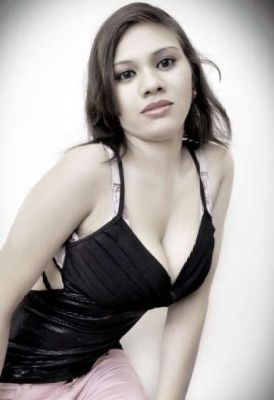 Arzoo, ad on SexoDubai.com