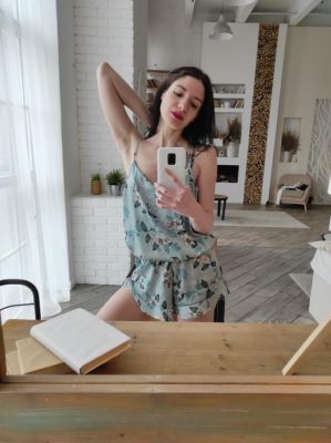 24 hour escorts in Dubai, 21 y.o., 150 cm, 40 kg