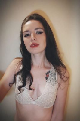 Fun with cheap Dubai escort sexodubai.com from AED 1500