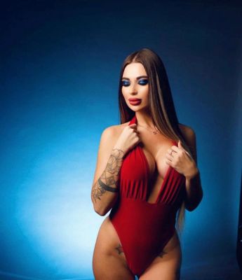 Lithuanian woman in Dubai at your service 24 7, call +971 24 880 2571