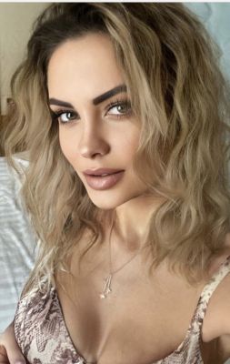 Asian escort in Dubai for classic and oral sex for AED 1800