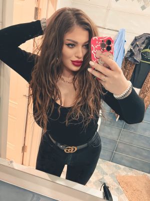 Sex girl in Dubai: Ariel - classic, oral