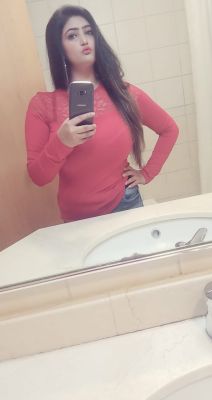 Cheap incall escort invites you to her place in UAE