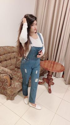 Dubai model escort Olive: photos, reviews, services