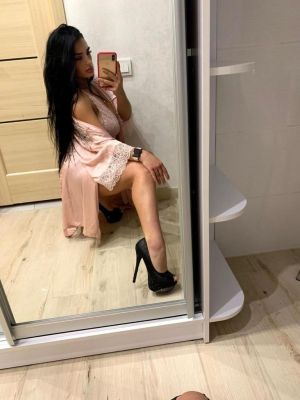 Top escort babe Marina wants you tonight