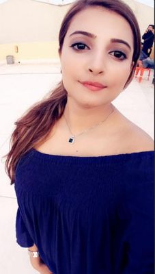 Mature escort of UAE does a BJ for AED 2000