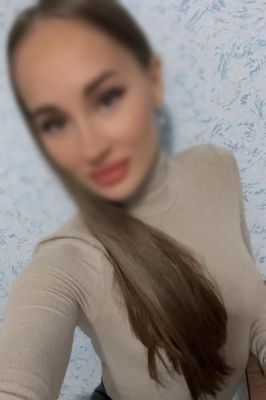 Book online escort girl Krystal in UAE