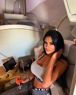 Latin escort Brynn in Dubai, AED 1500 per hour