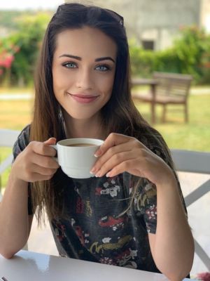 Elite rest with Dubai high class escort (age: 31, weight: 77, height: 178 cm)