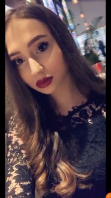 Chinese escort in Dubai for AED 2000 for an hour