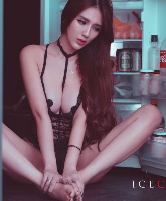 Xandra, age: 24 height: 160, weight: 53