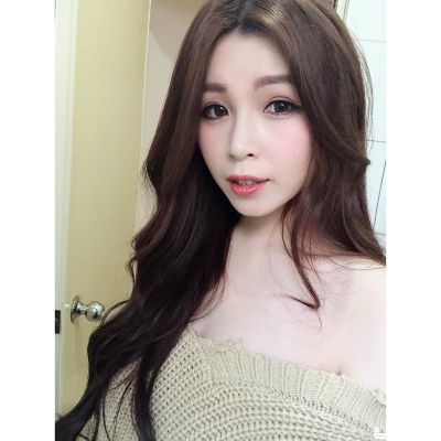 Latex woman Olesia for BDSM dating