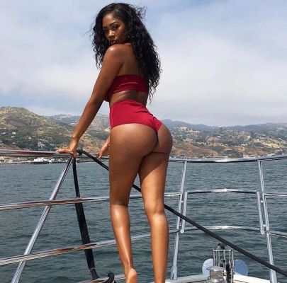 Lesbian dating advice: book hooker Antonia, 24 y.o.