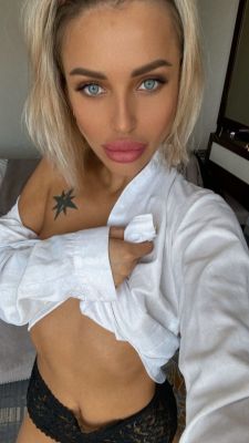 The best woman among the girls UAE has in store - Daniela