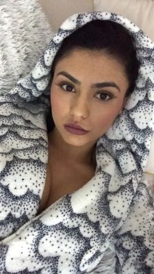 Kinky couple hooker in Dubai Jasmine, 171 cm, 68 kg