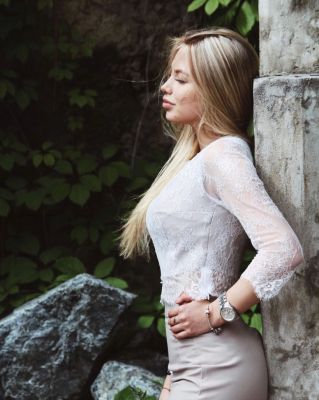  Noelle escorts local men and tourists in Dubai