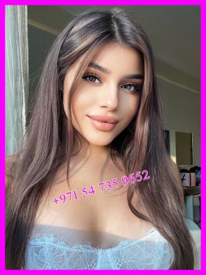 Book Valentina on Dubai escort guide sexodubai.com