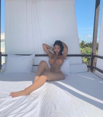 Vera — an escort for massage in UAE