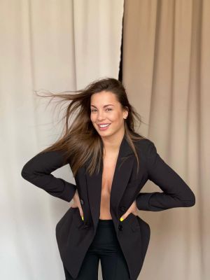 Cheap female escort for sex and OWO: from AED 1800 