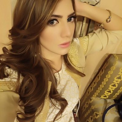 Indian escort Zoey wants to meet tonight