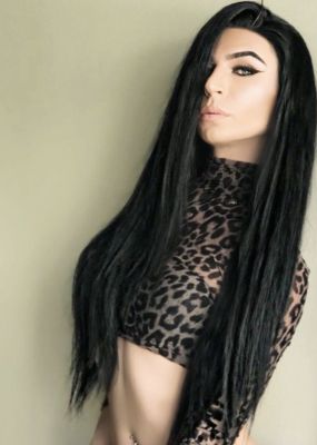 Dubai independent escort Alden sucks for AED 2500