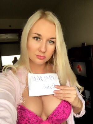 Visit out call girl in Dubai. From AED 2500/hr