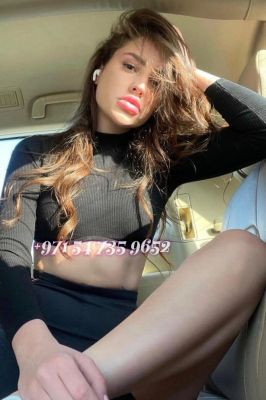 Online escort service on sexdubai.club: choose sexy Crystal and book now