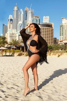 Elite rest with Dubai high class escort (age: 31, weight: 74, height: 176 cm)