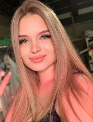 Kate provides massage services in UAE from AED 1800