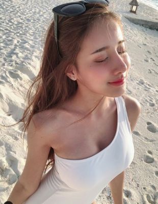 Kinky couple hooker in Dubai Bernadette, 165 cm, 60 kg