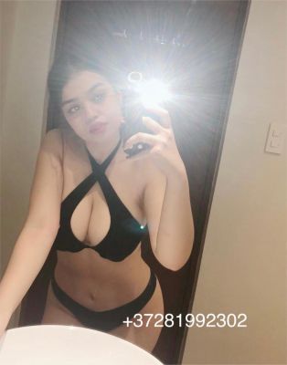 Call girls Dubai — escort Lori