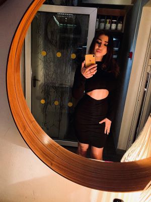 Escort online: Keesha, +971 99 114 7317