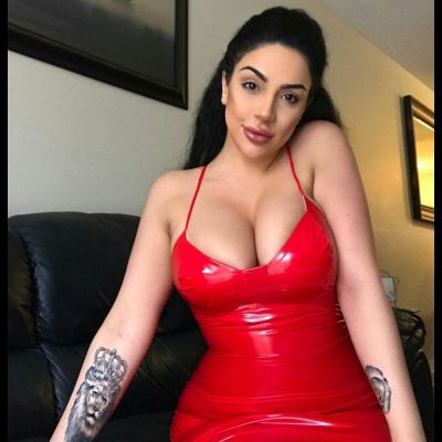 Book a hot Parisa, 172 cm on the best escort website