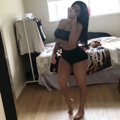 Dubai model escort Parisa: photos, reviews, services