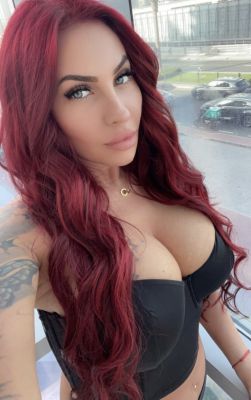 Dubai massage girl Lia, 170 cm, 67 kg