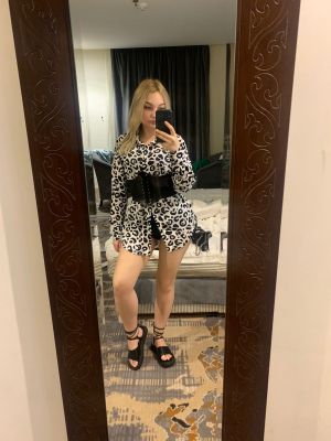 One of the kinkiest eastern escorts - Natasha will make a blowjob for AED 1800