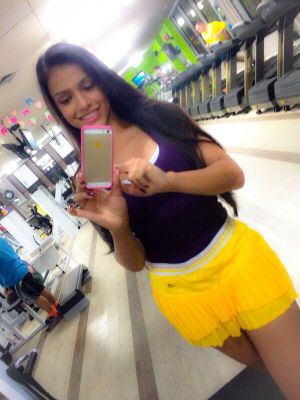 Book this escort cheap in Dubai — AED 2500 per hour