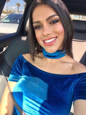 Cheap female escort for sex and OWO: from AED 3000 