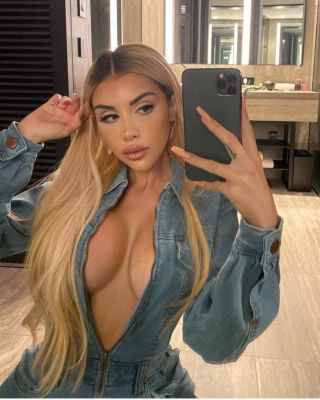 Andrea for adult massage in Dubai from AED 2500