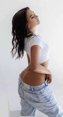 China girl in Dubai for full service on sexodubai.com