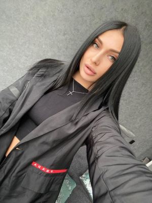 Aaliyah, 25 y.o.: escort and massage in Dubai