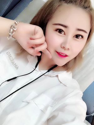 Leela - 30 year-old milf escort in UAE