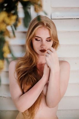 Cheap independent escort Quinevere charges AED 1800/hr