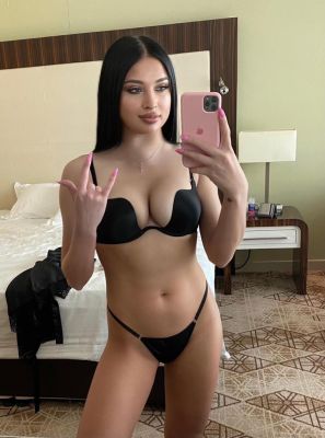 Kiara available on escort directory sexodubai.com