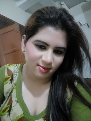 Escort top model girl Kass (weight 76 kg, height 177 cm)