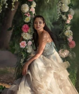 Hot Dubai girl Sarah sucks for AED 3000