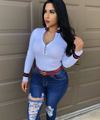 25 y.o. Rihanna provides cheap escort service in UAE