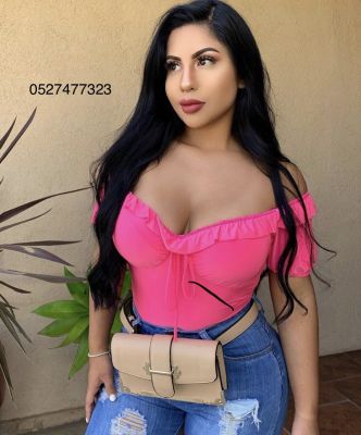 Dubai indian escort Rihanna, weight 54 kg, 161 cm tall