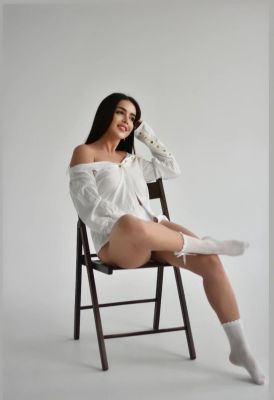 Aisha, ad on sexodubai.com