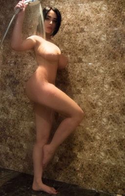 Independent massage escort in UAE: Amelia — professional service from AED 2000